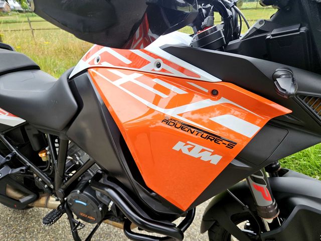 ktm - 1290-super-adventure-s