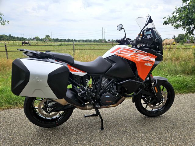 ktm - 1290-super-adventure-s