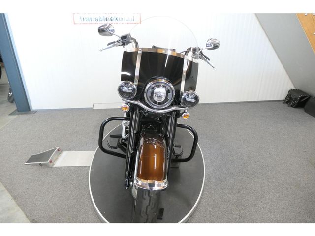harley-davidson - heritage-softail-classic-107-flhcs