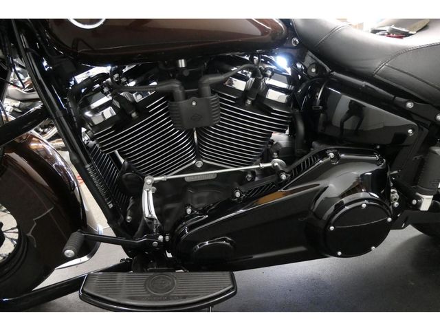 harley-davidson - heritage-softail-classic-107-flhcs