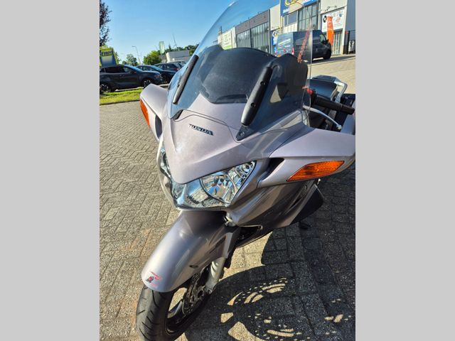 honda - st-1300-pan-european-abs