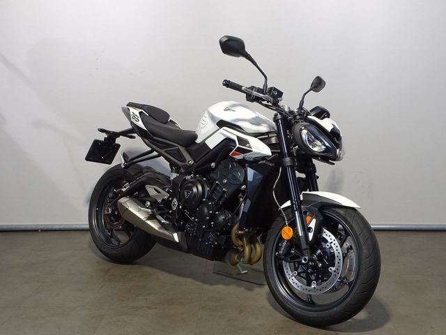 triumph - street-triple-r