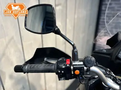 SUZUKI V-STROM DL 650 ABS – foto 4