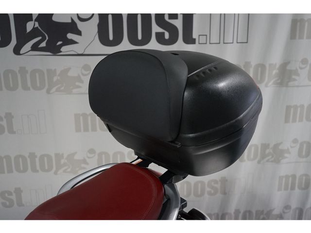 moto-guzzi - breva-1100