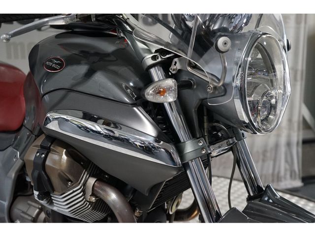 moto-guzzi - breva-1100