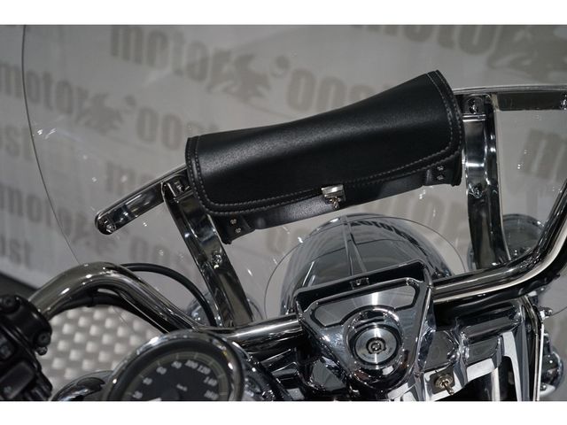 harley-davidson - road-king-classic-flhrc