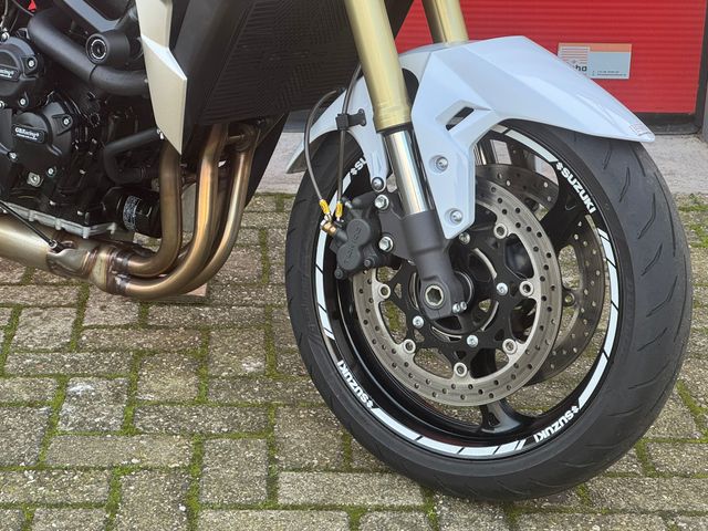suzuki - gsr-750
