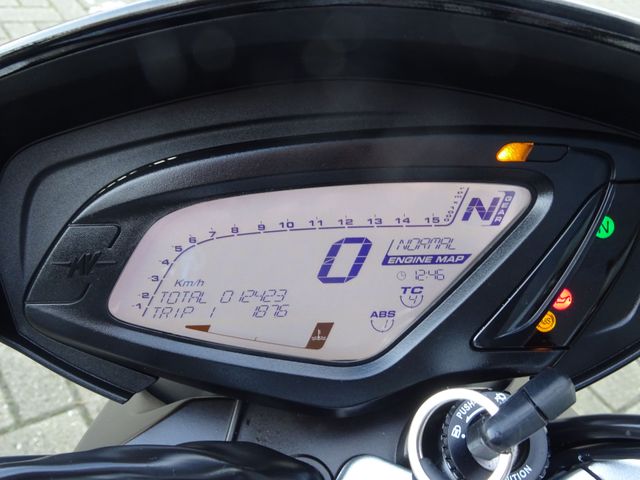 mv-agusta - brutale-800-rr