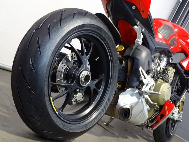 ducati - streetfighter-v4s