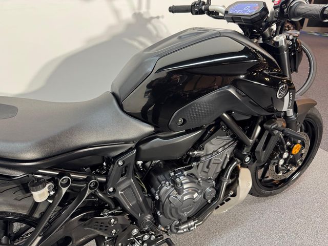 yamaha - mt-07-abs