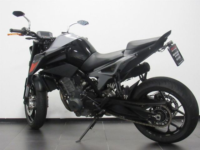 ktm - 790-duke