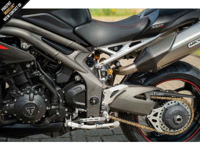 triumph - speed-triple-rs