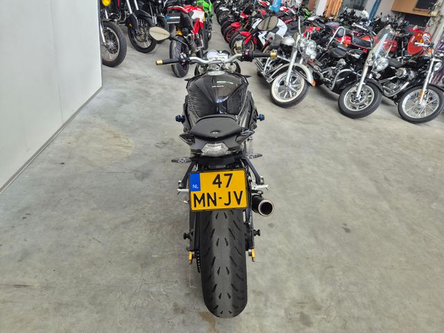 bmw - s-1000-r