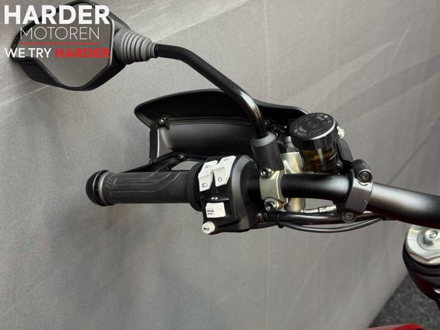 ducati - hypermotard-950