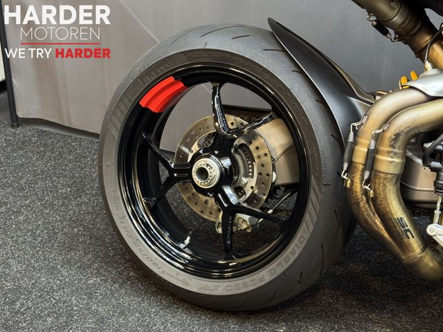 ducati - hypermotard-950