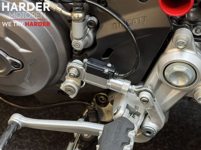 ducati - hypermotard-950