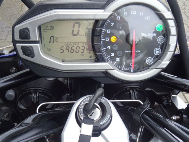 triumph - tiger-explorer