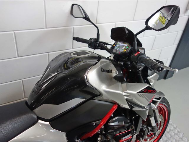 kawasaki - z900-performance