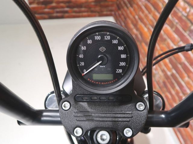 harley-davidson - sportster-iron-xl-883-n
