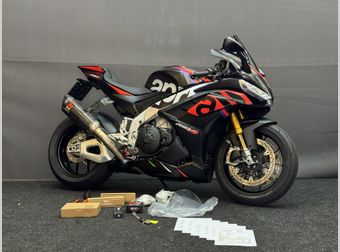 Aprilia RSV 4 1100 Factory 2023 occasion
