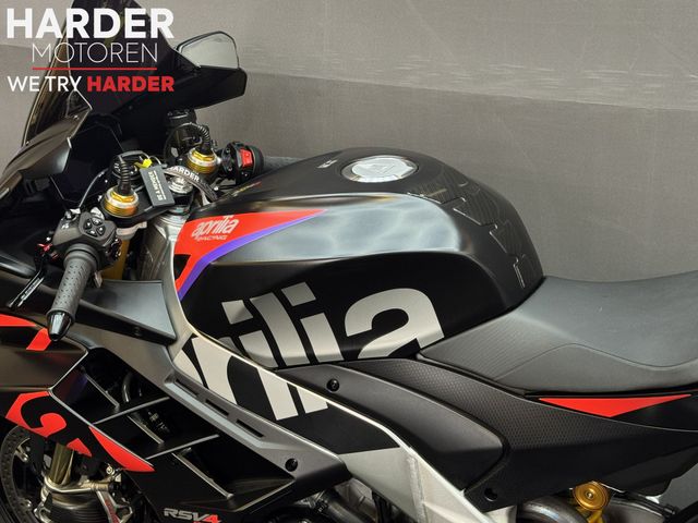 aprilia - rsv-4-1100-factory
