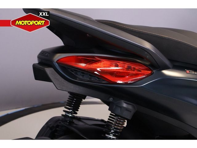 piaggio - beverly-400-s