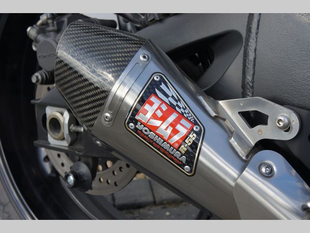 suzuki - gsx-r-750