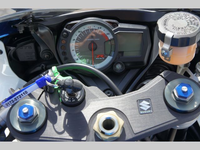 suzuki - gsx-r-750