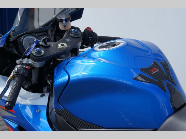 suzuki - gsx-r-750