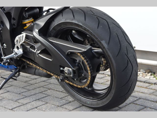 suzuki - gsx-r-750
