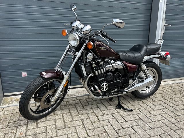 yamaha - xj-700-x-maxim