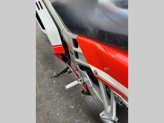 honda - vfr-750-f