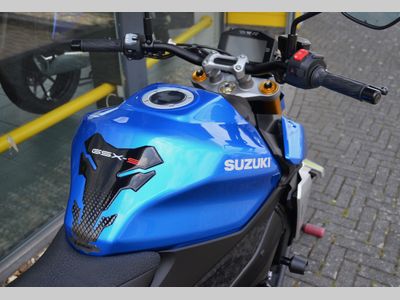 SUZUKI GSX-S 1000 ABS – foto 4
