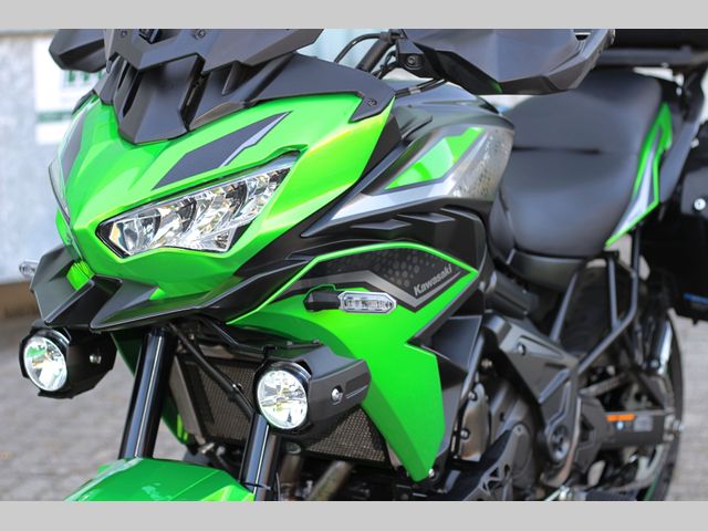kawasaki - versys-650-grand-tourer