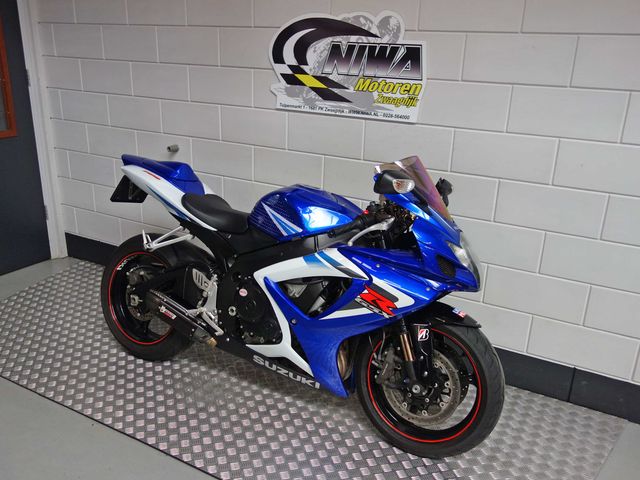 suzuki - gsx-r-750