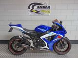 SUZUKI GSX-R 750