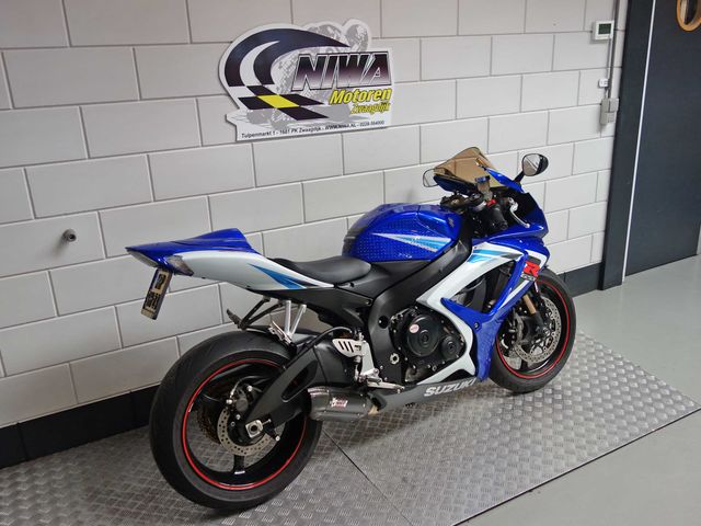 suzuki - gsx-r-750