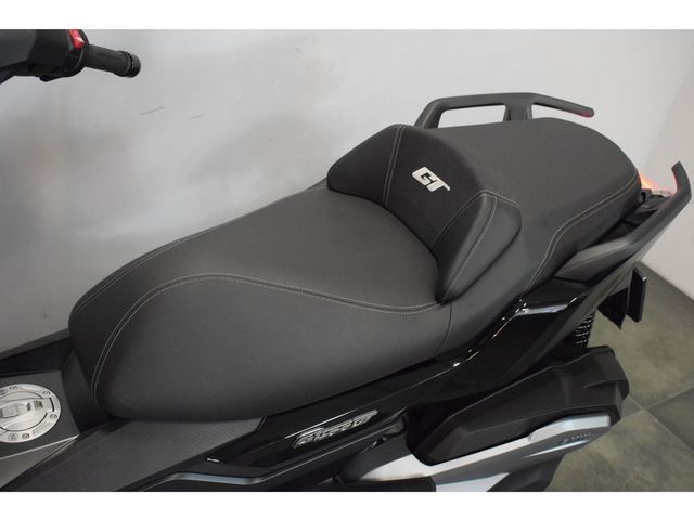 bmw - c-400-gt