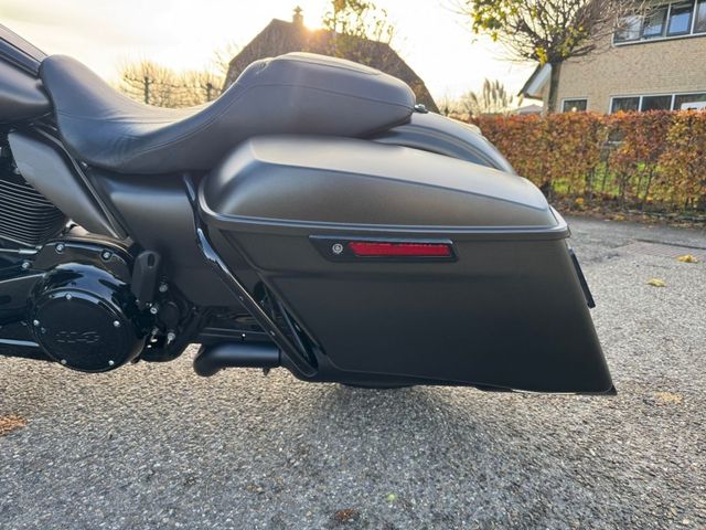 harley-davidson - street-glide-special-flhxs