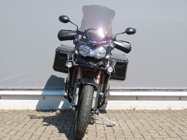triumph - tiger-explorer