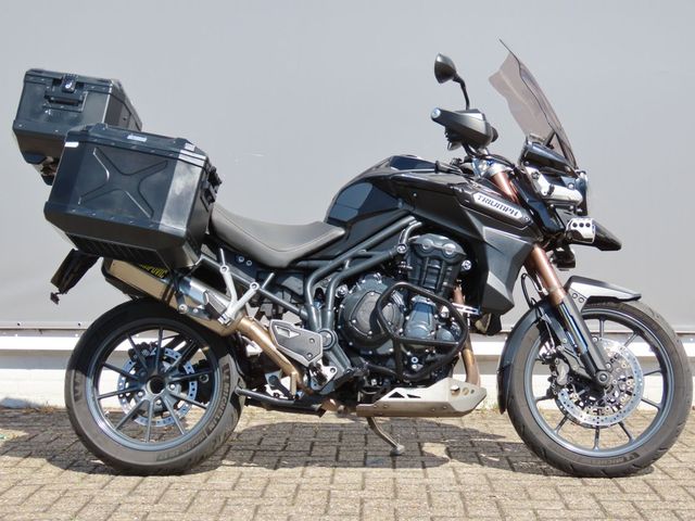 triumph - tiger-explorer