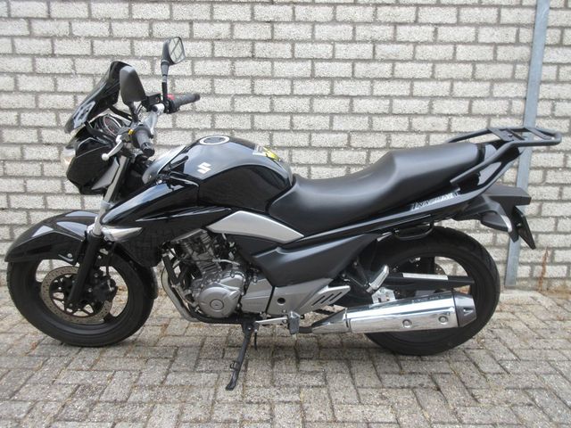 suzuki - inazuma-250