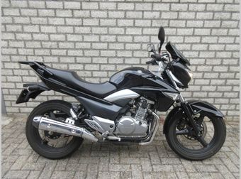 Suzuki Inazuma 250 2014 occasion