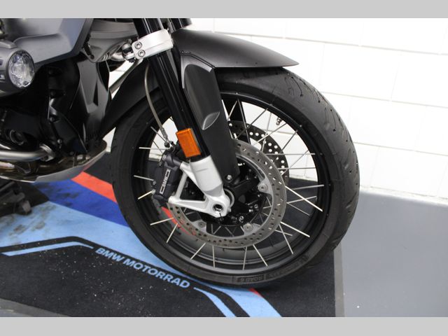 bmw - r-1250-gs-adventure
