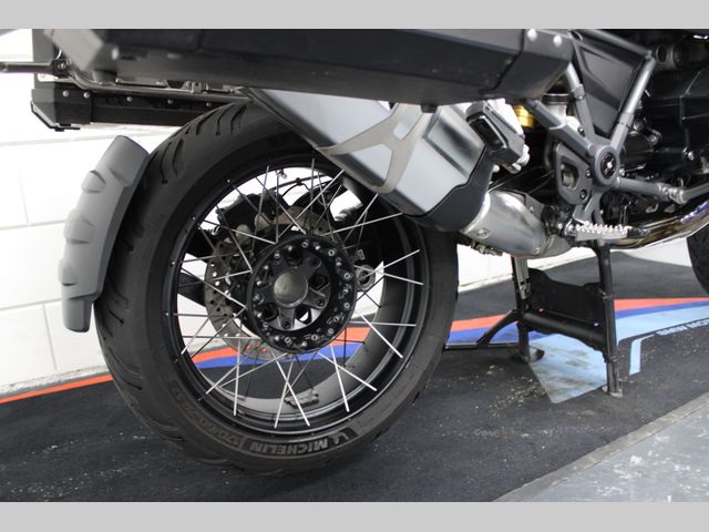 bmw - r-1250-gs-adventure