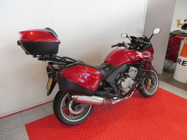 honda - cbf-600-tophalf-abs