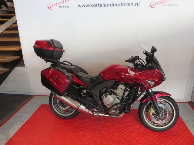 honda - cbf-600-tophalf-abs