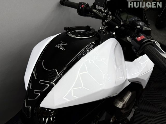 kawasaki - z-800