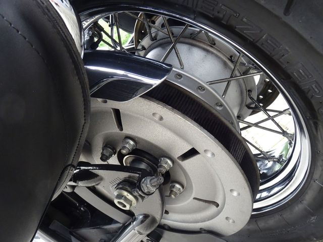 kawasaki - vn-900-classic