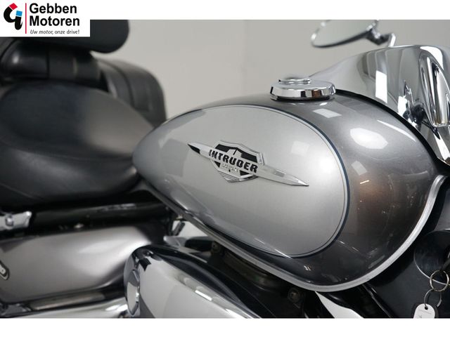 suzuki - vl-800-volusia